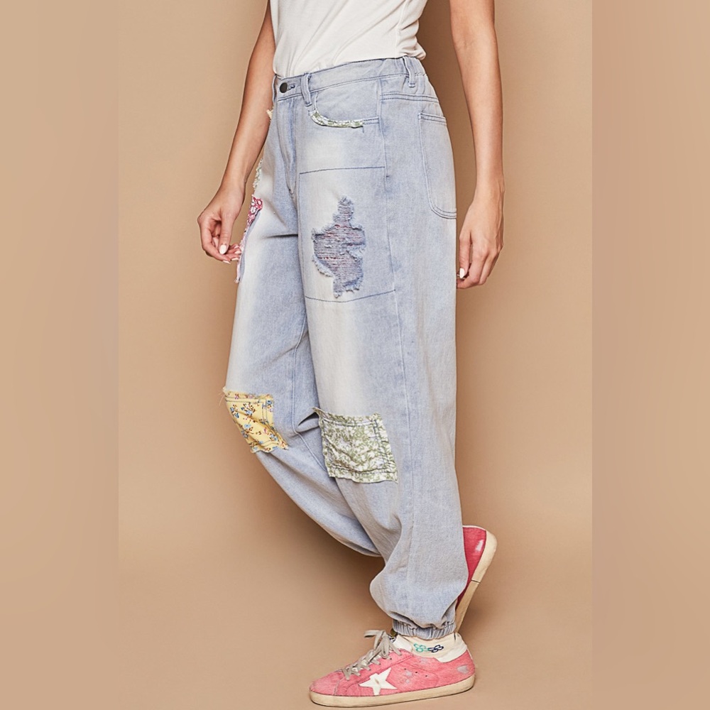 New! POL Colorful Patchwork Distressed Relaxed Fit Jogger Jeans - Picture 5 of 8